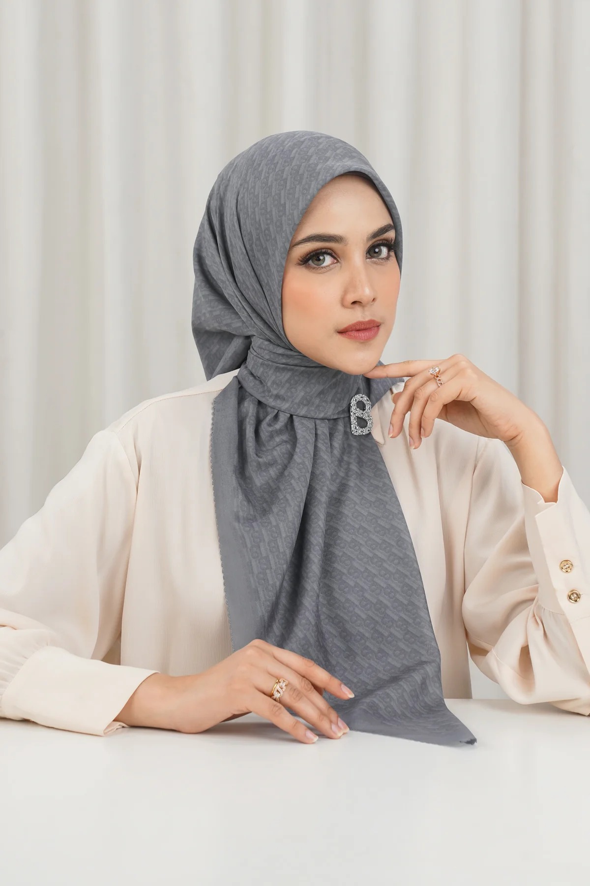 LEENA MONOGRAM SQUARE - BUTTONSCARVES