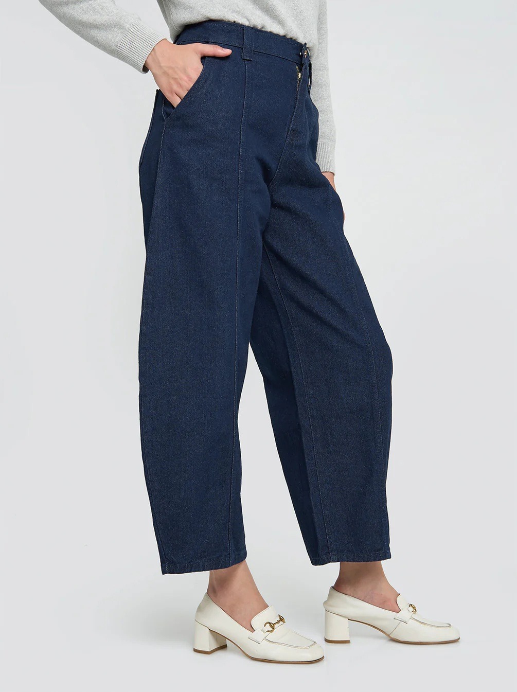 IVY BARREL JEANS PANTS - KAMI
