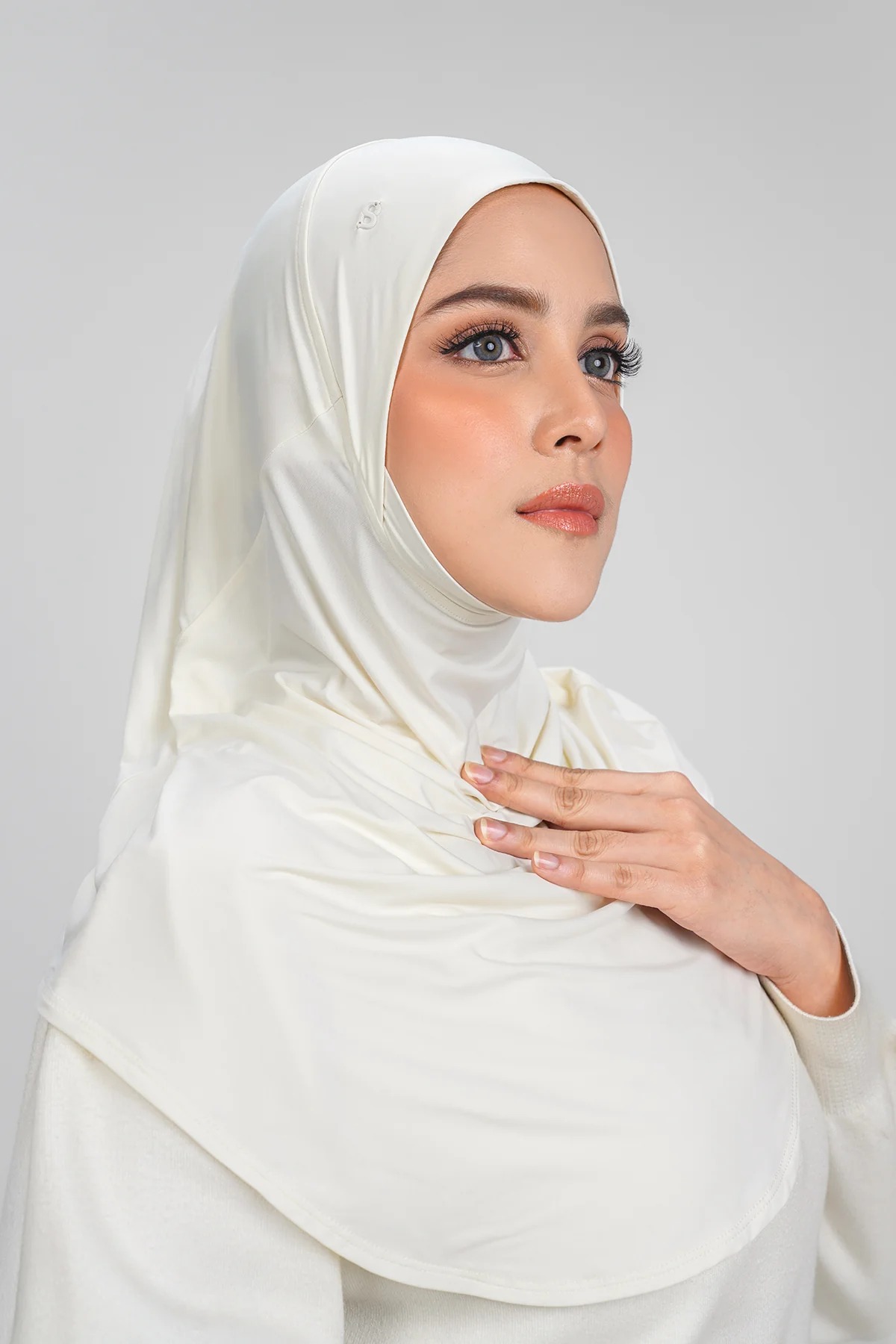 ACTIVE SLIP ON 2.0 SHORT - BUTTONSCARVES