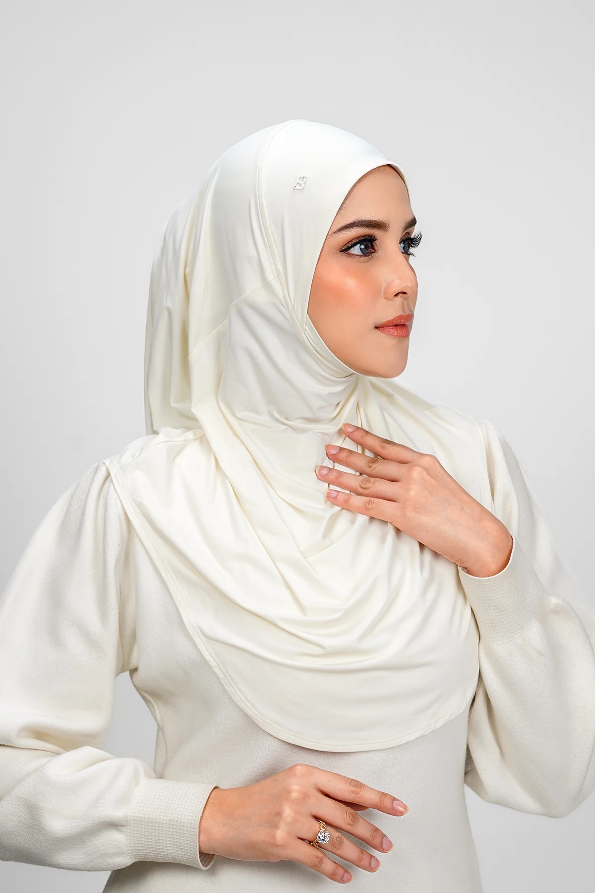 ACTIVE SLIP ON 2.0 SHORT - BUTTONSCARVES