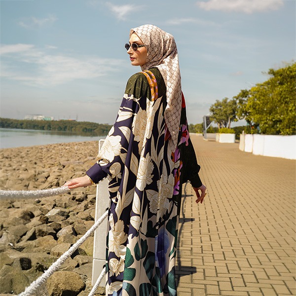 VALIENNE KAFTAN - VIVI ZUBEDI