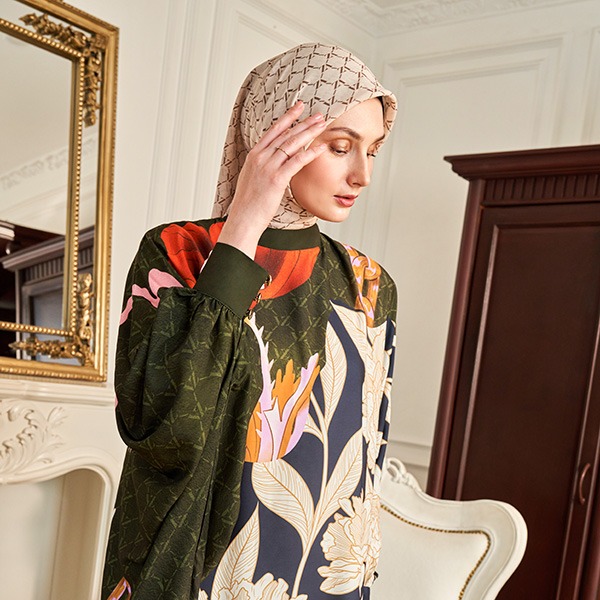 VALIENNE KAFTAN - VIVI ZUBEDI