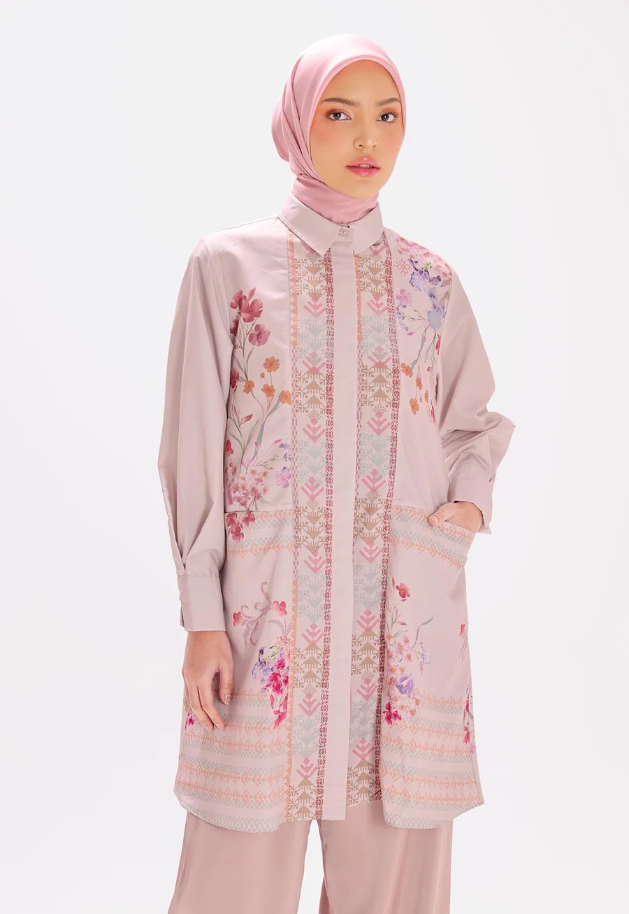 ILANA TUNIC - RIA MIRANDA