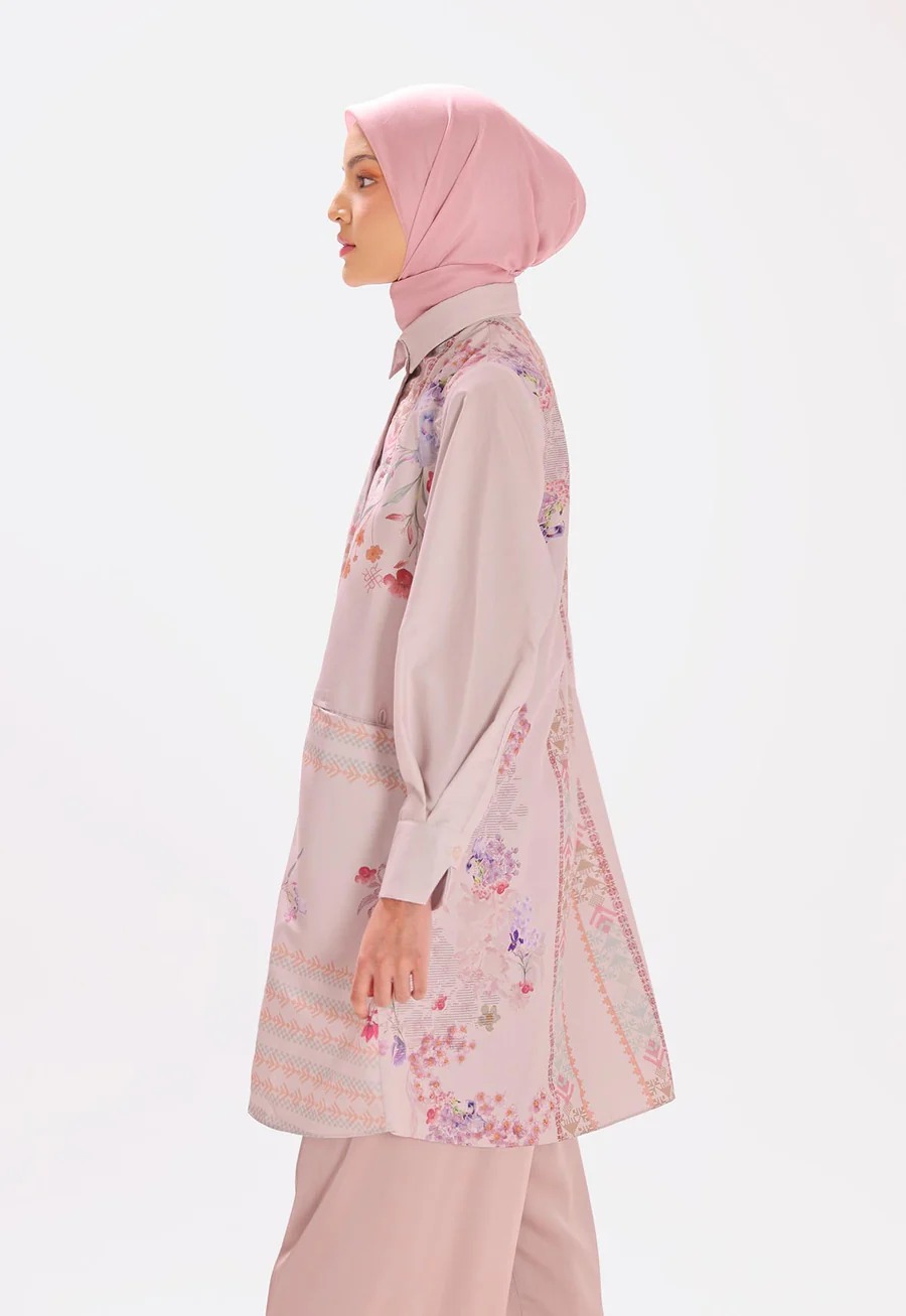 ILANA TUNIC - RIA MIRANDA