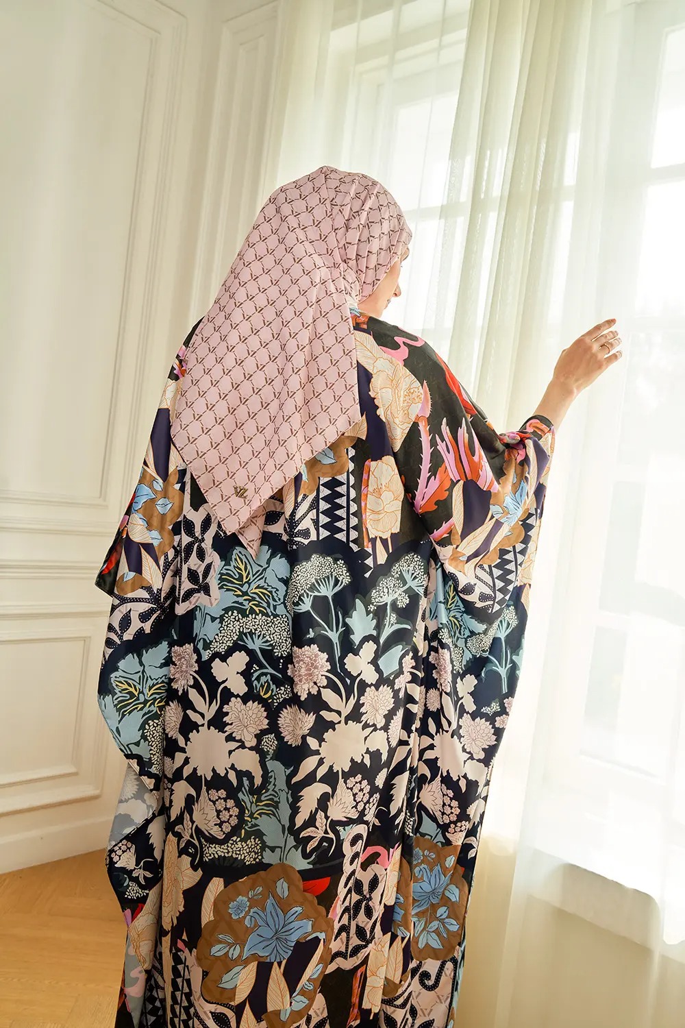 SERAFIE KAFTAN - VIVI ZUBEDI