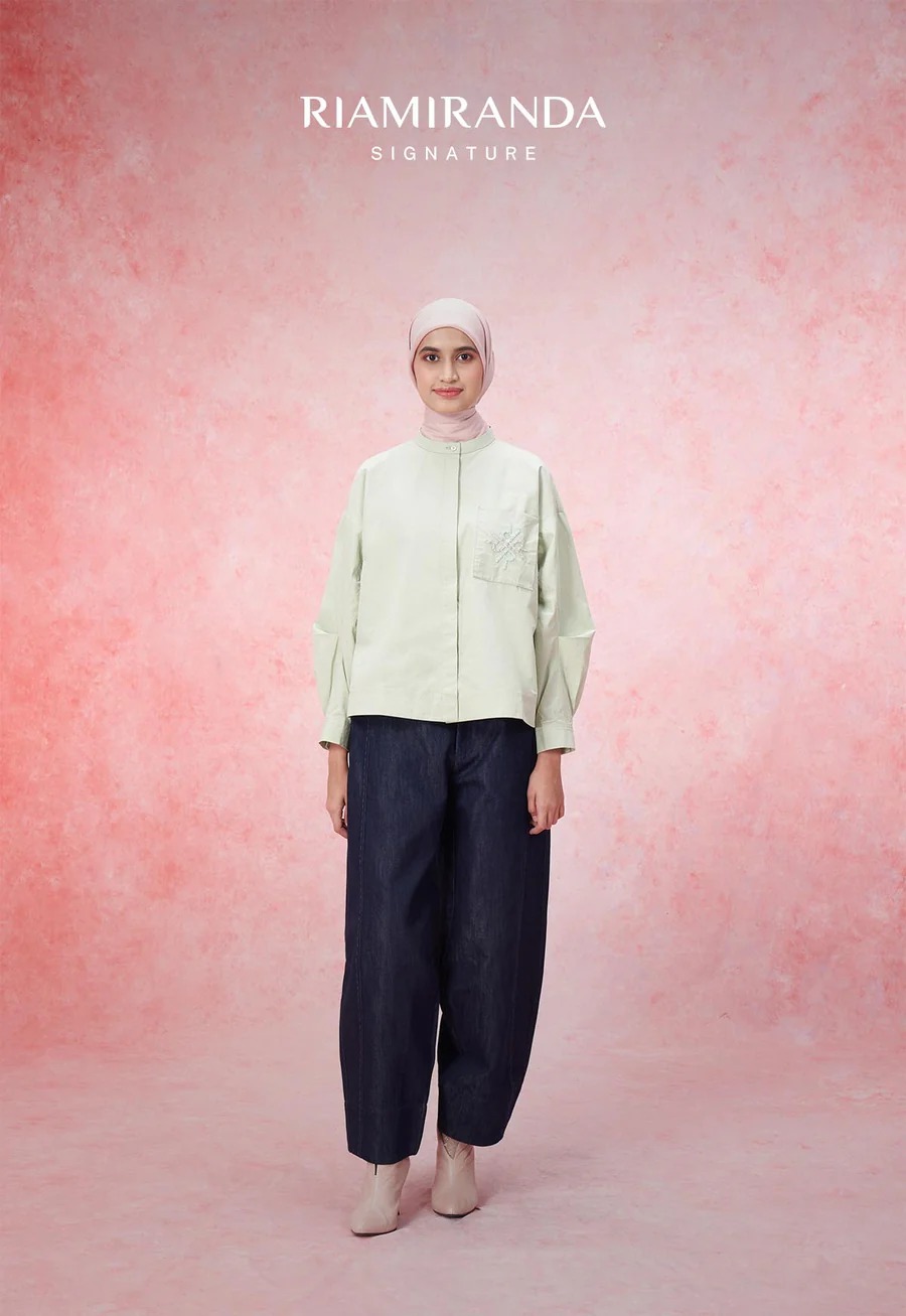 DAYYA TOP - RIA MIRANDA