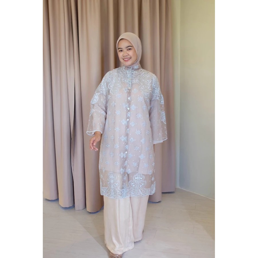 MIKHA OUTER - SIMPLYVEEWEE