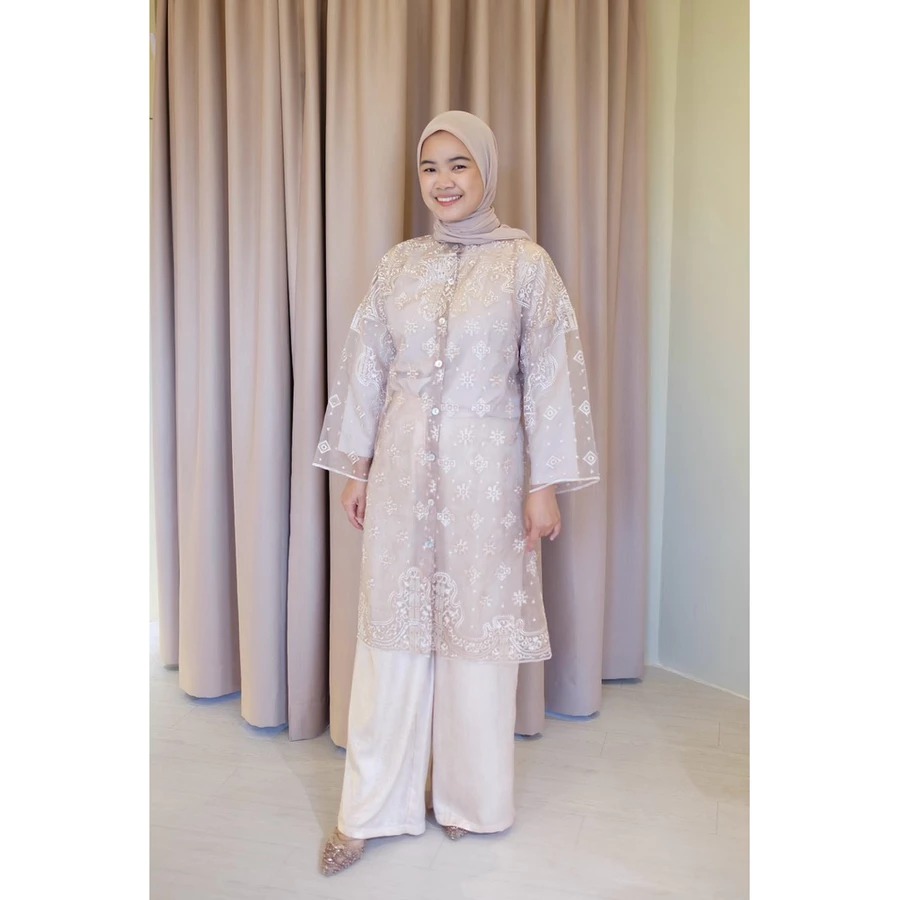 MIKHA OUTER - SIMPLYVEEWEE