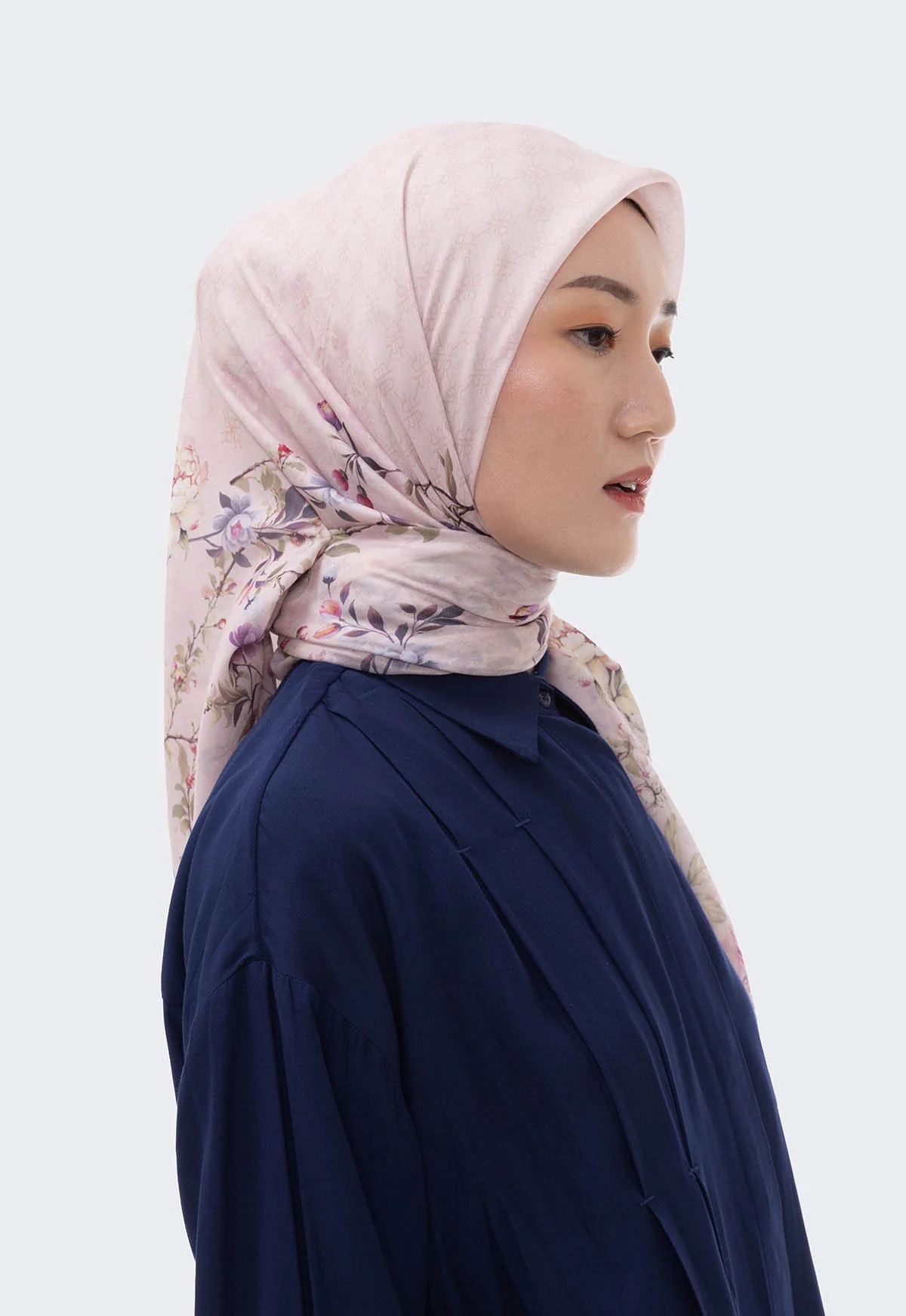 ASHVIA SCARF - RIA MIRANDA