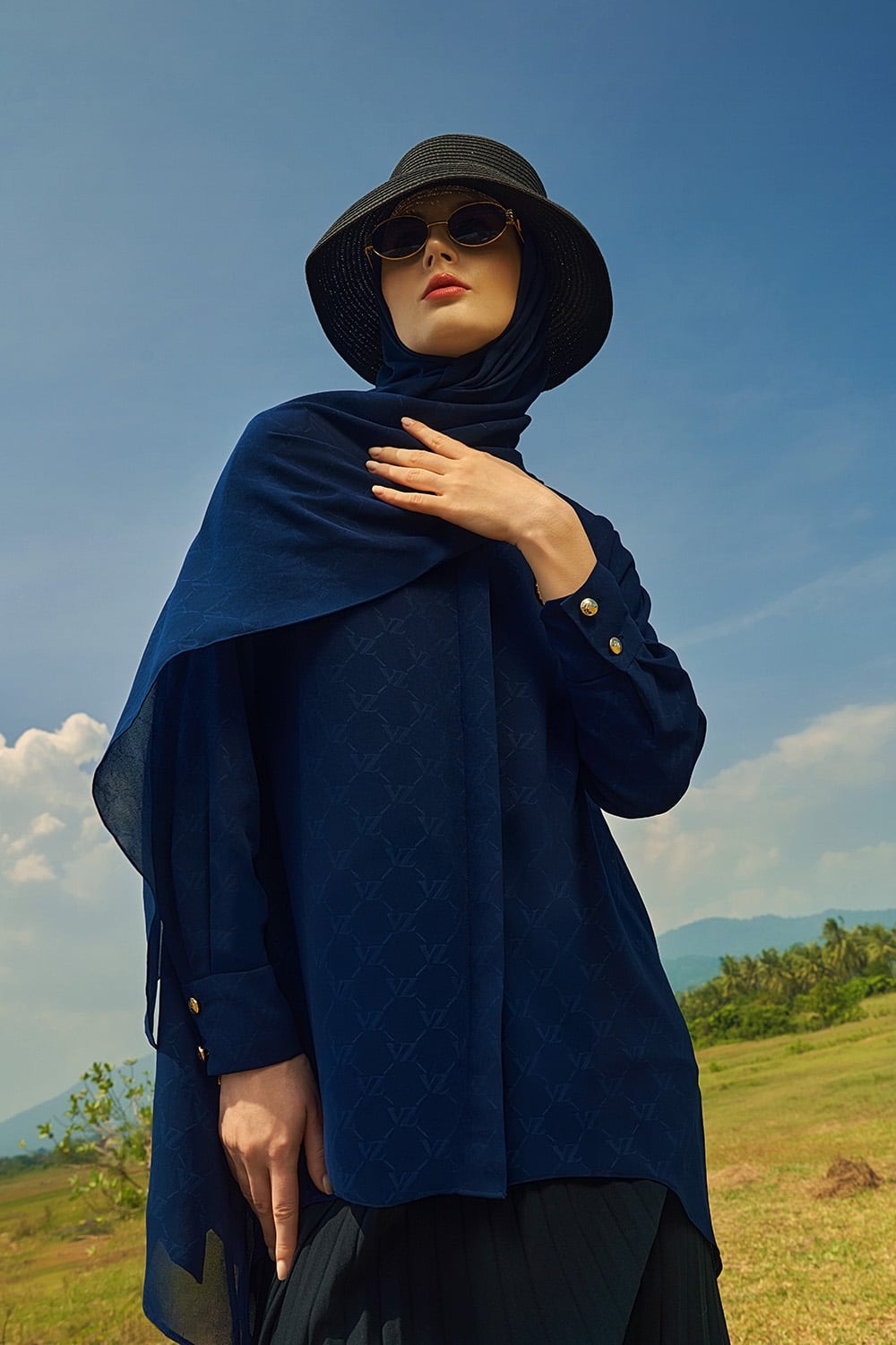 SIGNATURE EMBOSSED TOP - VIVI ZUBEDI