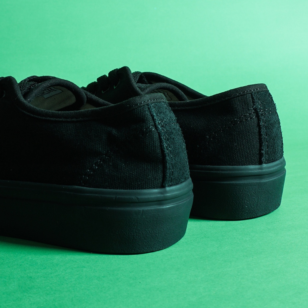 Sepatu Tali Pendek (low) HOPE Breed Tiger