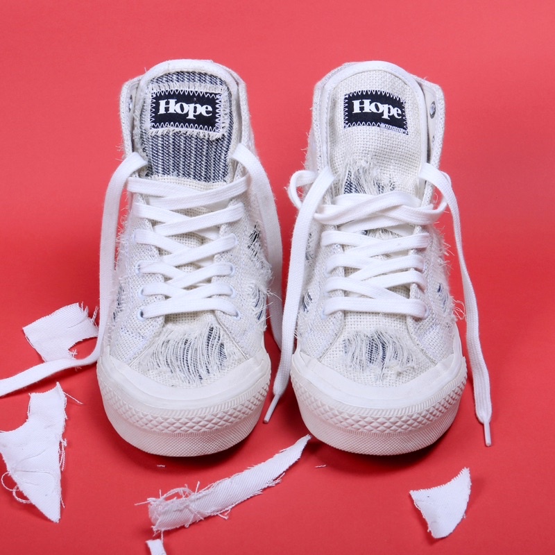 Sepatu HOPE Tinggi Tali BARA WHITE