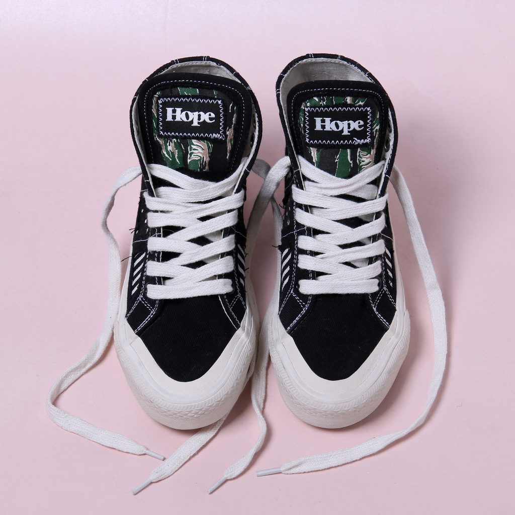 Sepatu HOPE Tinggi Tali BARA BLACK