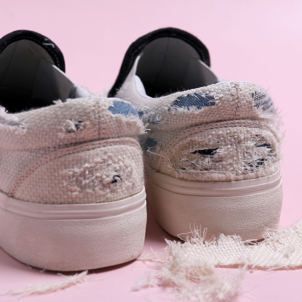 Sepatu Slip On HOPE Bored White