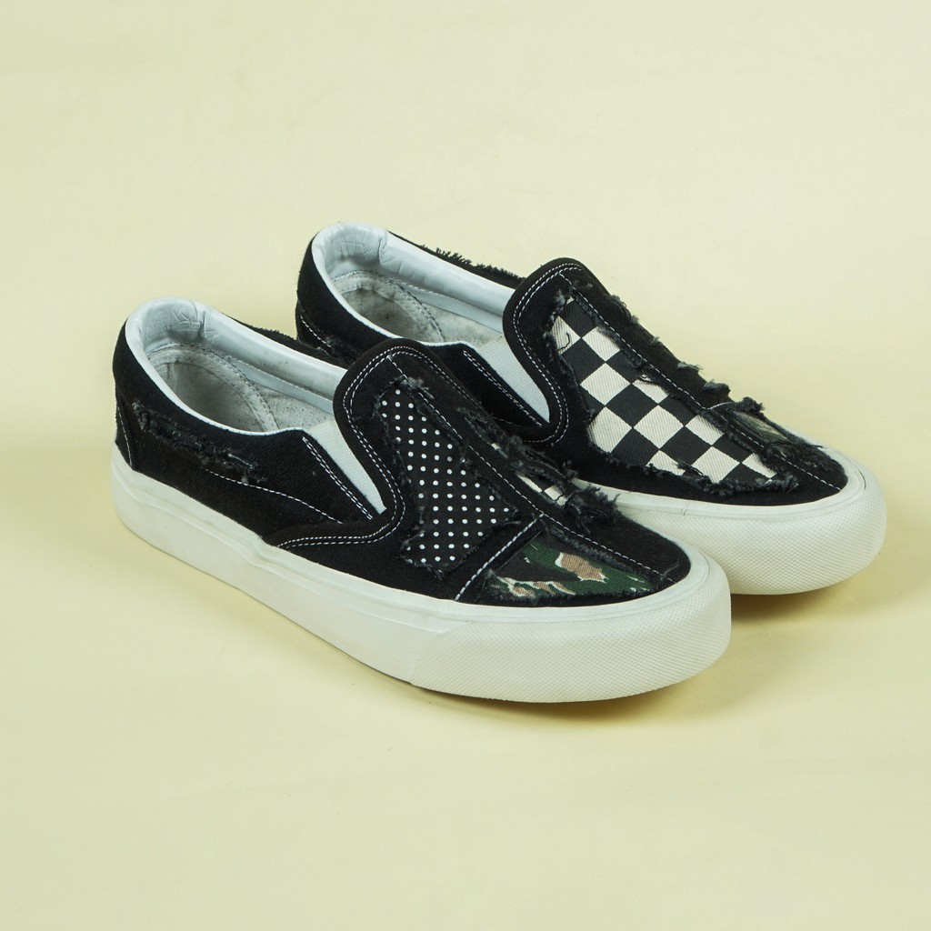 Sepatu Slip On HOPE Bored Black
