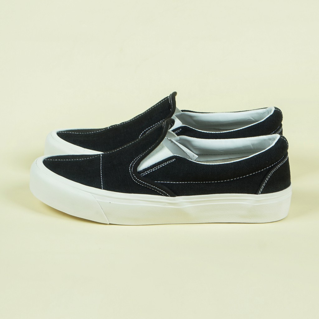 Sepatu Slip On HOPE Bored Black