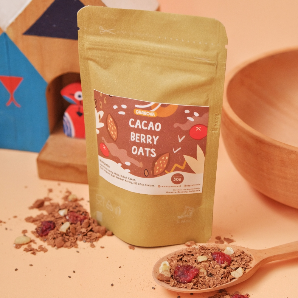 Granova - Oat Siap Seduh / Instant Oatmeal (Cacao Berry / Coklat & Buah Beri)