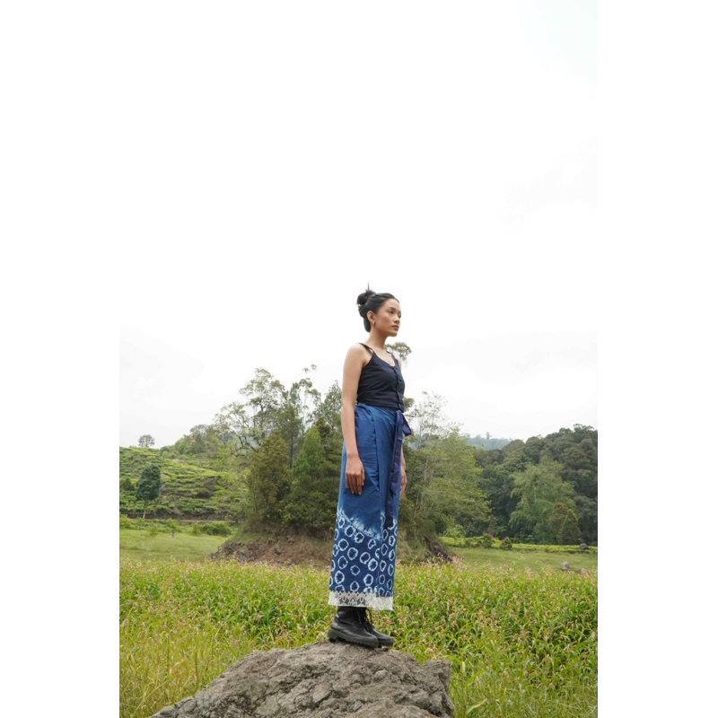 BOOLAO Kanoko Saroong Shibori Wrap Skirt (Rok Ikat Lilit)