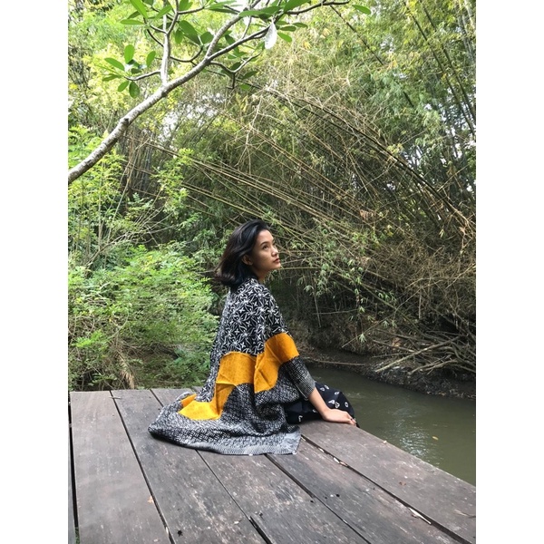 BOOLAO Outer Scarves Citarum - Kuning