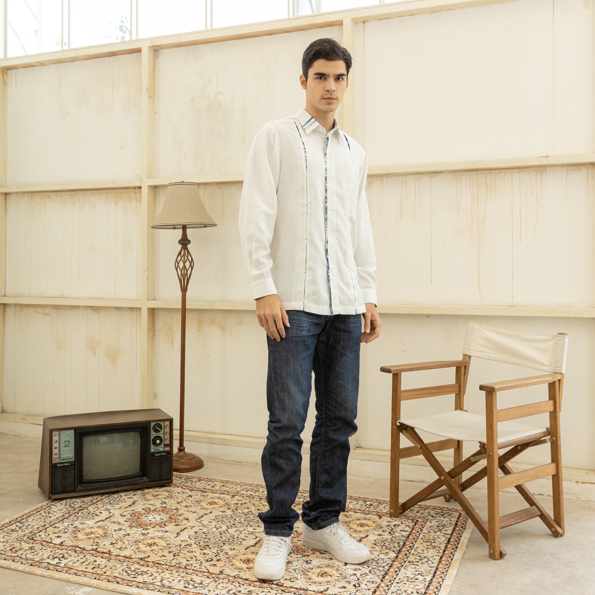 BOOLAO Kemeja Pria Glimpse Shibori - White Jacquard Batik
