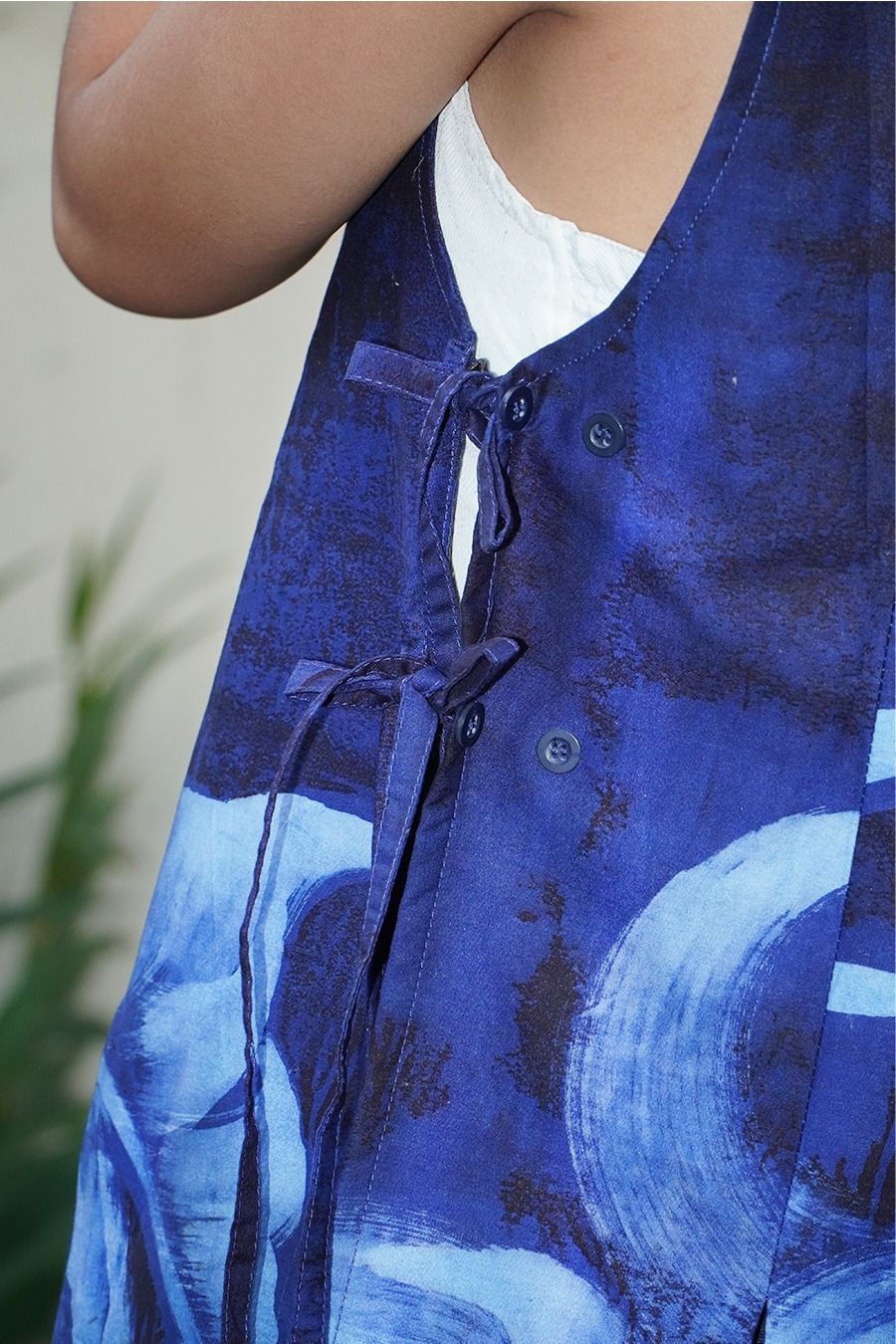 BOOLAO Blue Flora Mosaic Vest