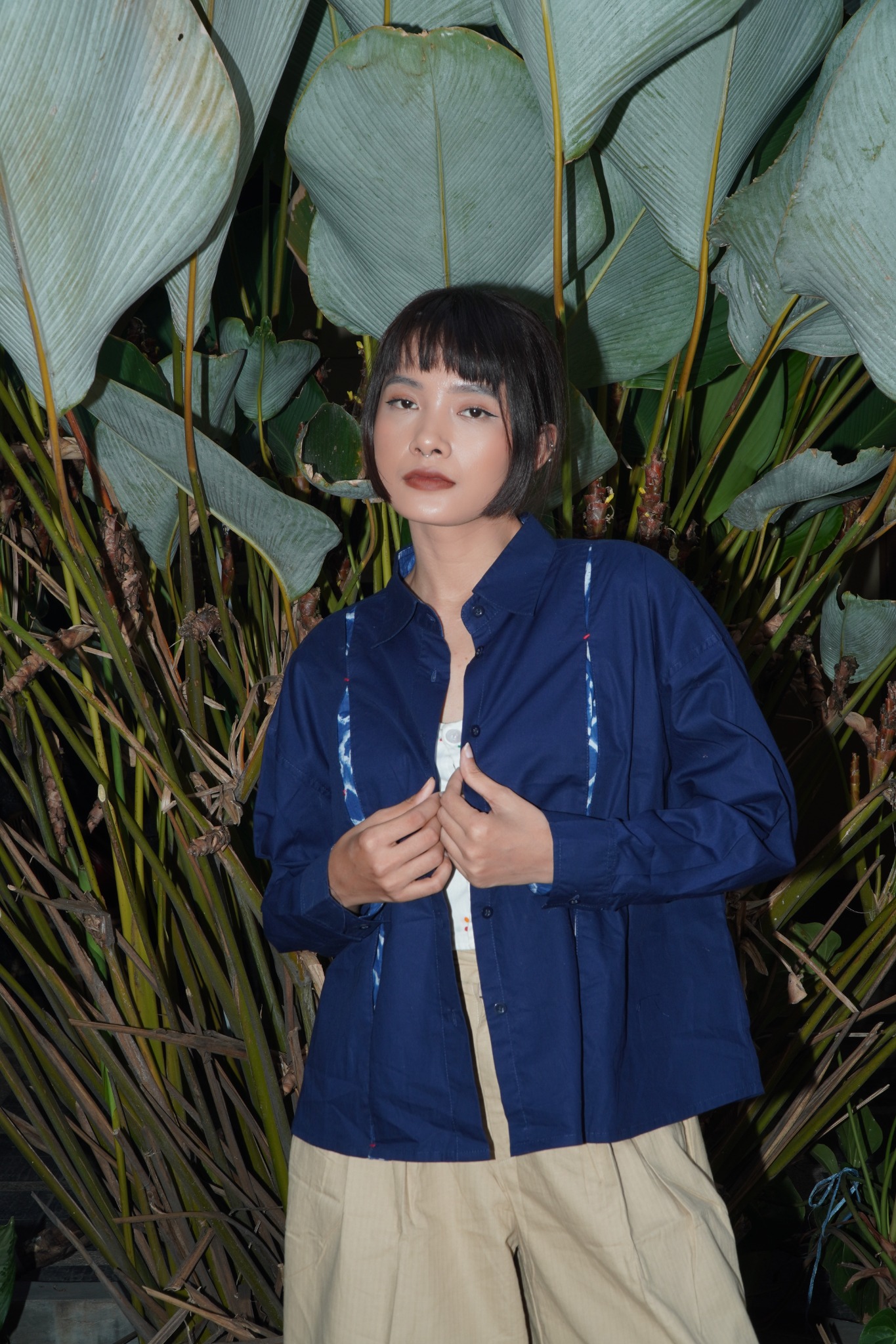 BOOLAO Kemeja Wanita Glimpse Shibori - Blue Navy Jacquard Batik