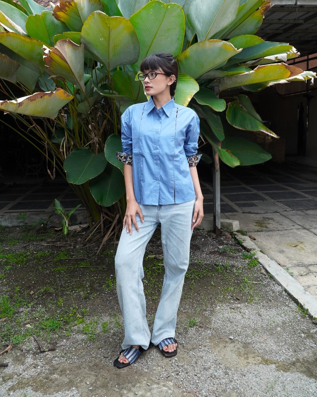 BOOLAO Kemeja Wanita Glimpse Shibori Tali - Blue Jacquard Batik