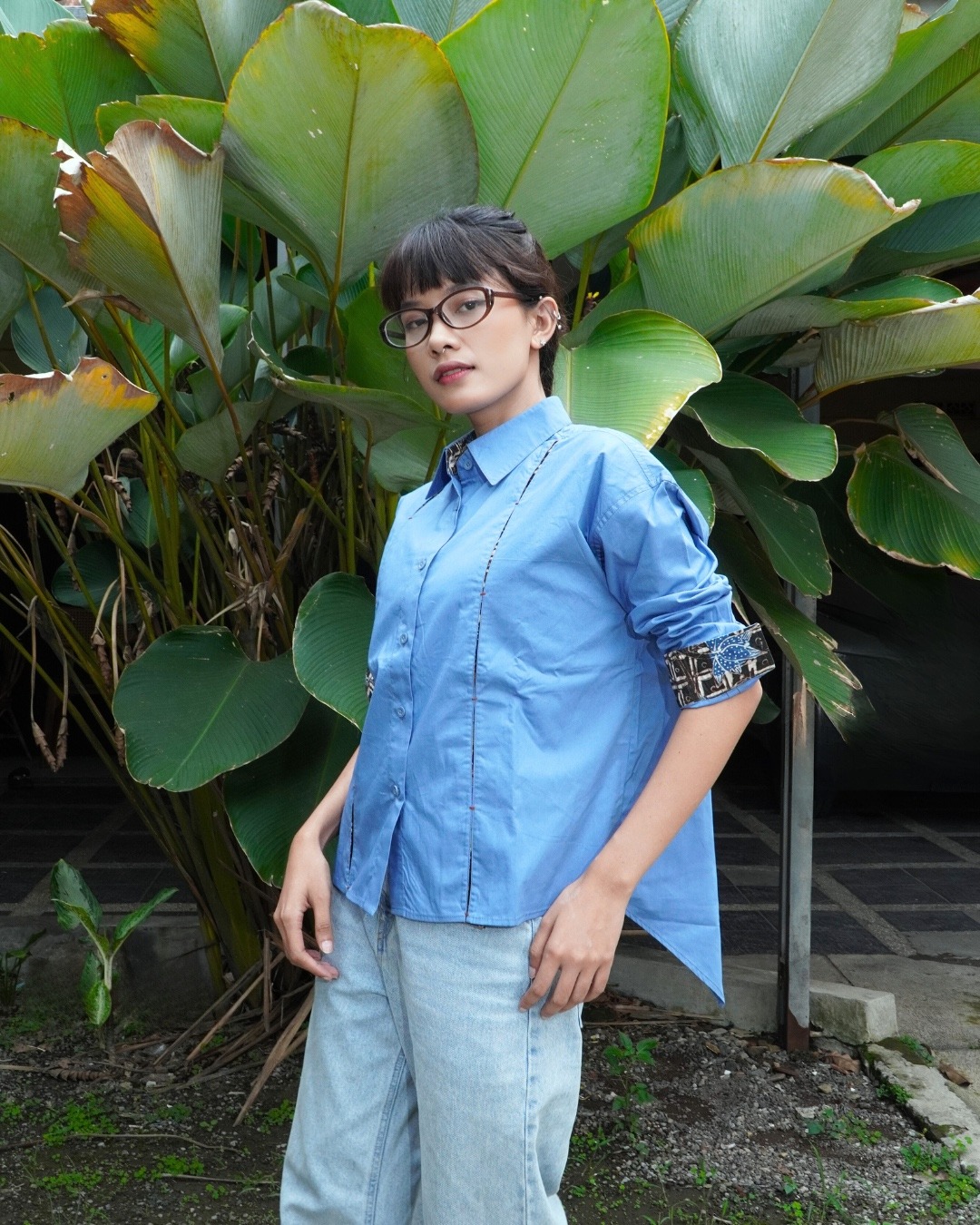 BOOLAO Kemeja Wanita Glimpse Shibori Tali - Blue Jacquard Batik