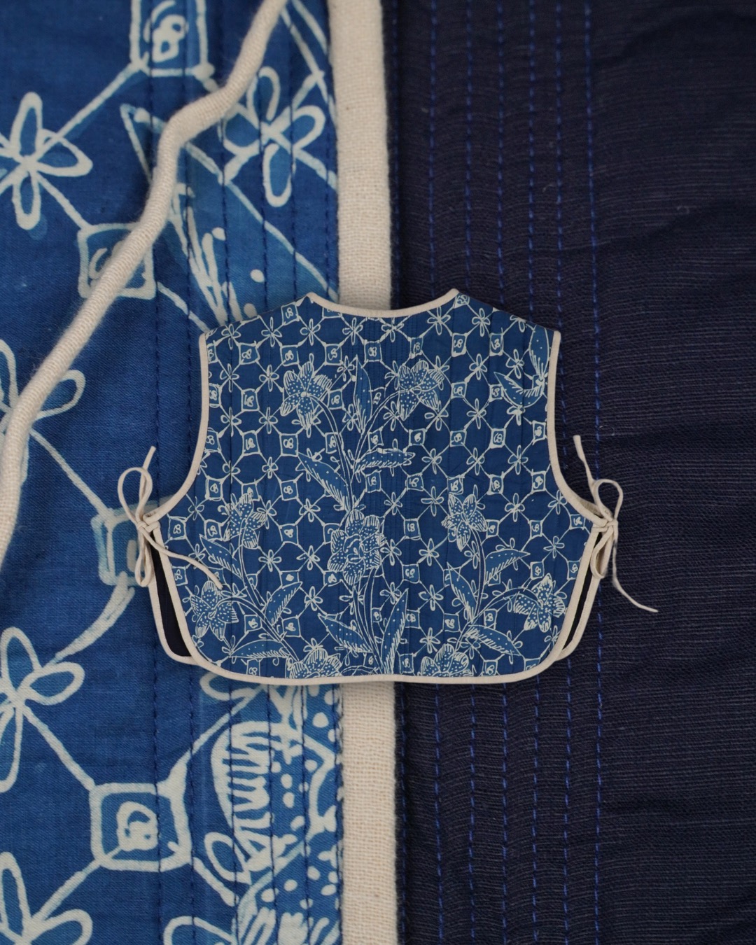 BOOLAO Puffy Ethnic Batik Vest