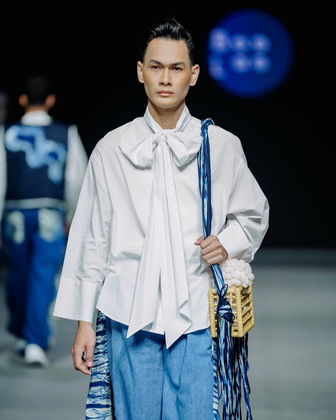 BOOLAO Jeans Liz Shibori, Celana Washed Tie Dye Denim - Sky Blue