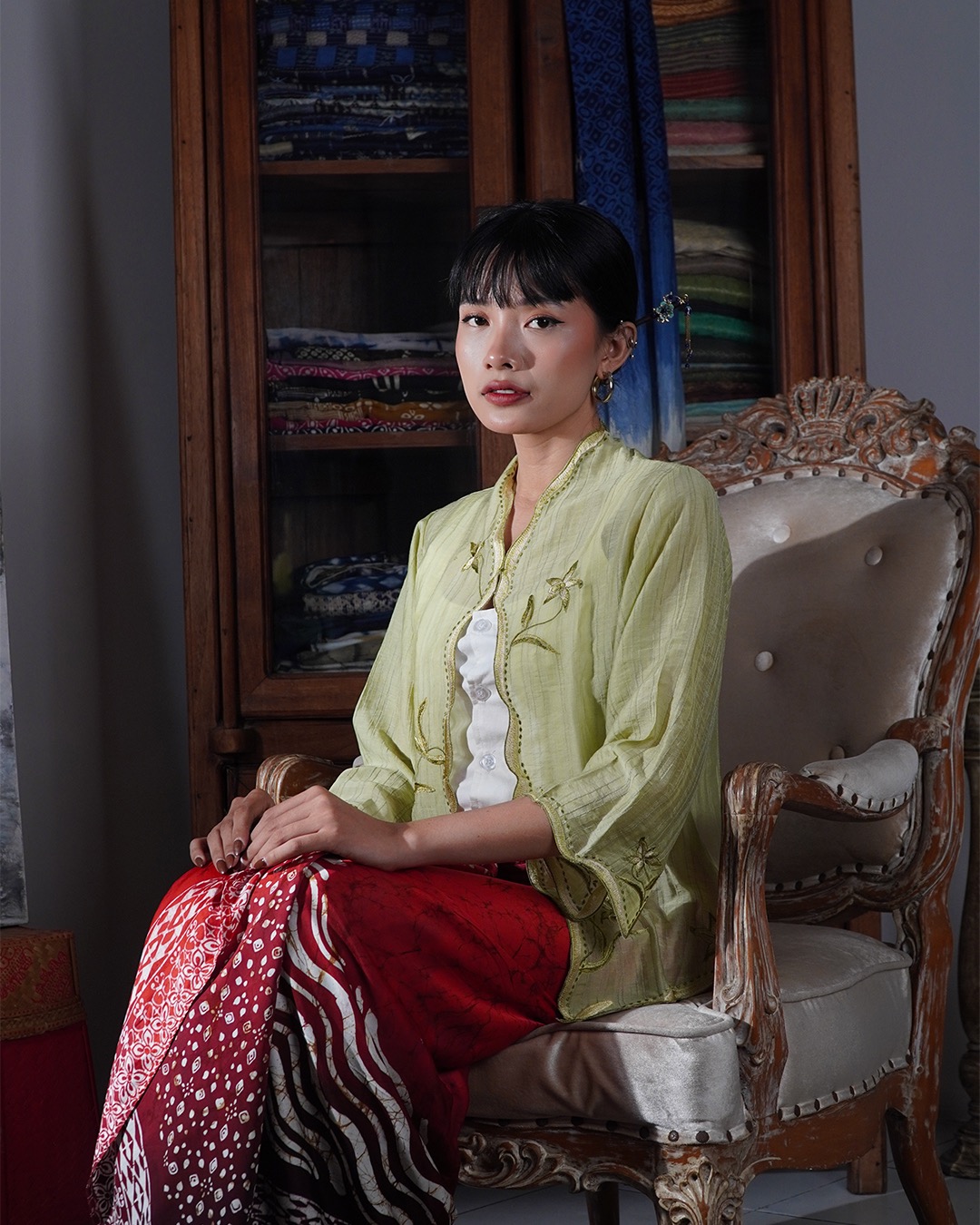 Djaline by Boolao Kebaya Anggrek hijau