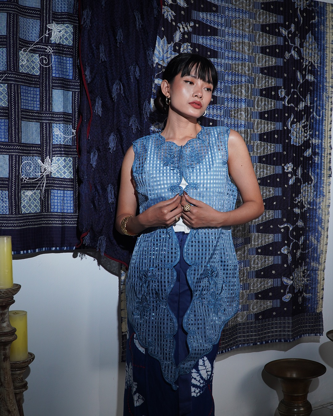 Djaline by Boolao Kebaya Anggrek Bulan Navy