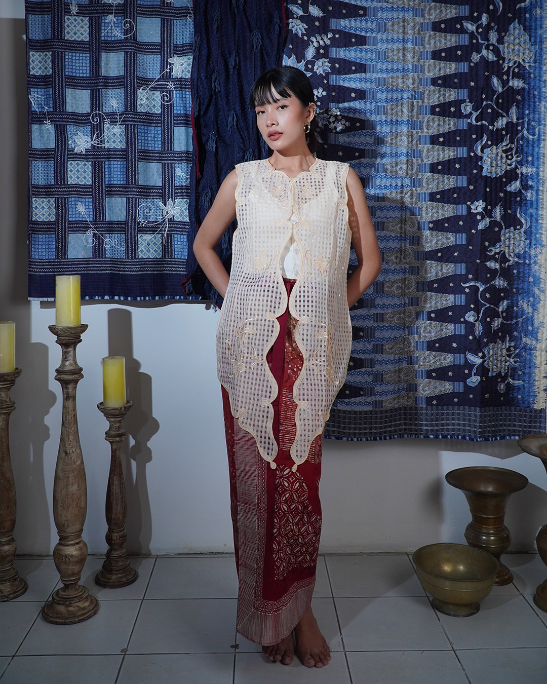Djaline by Boolao Kebaya Vest Anggrek Bulan Cream