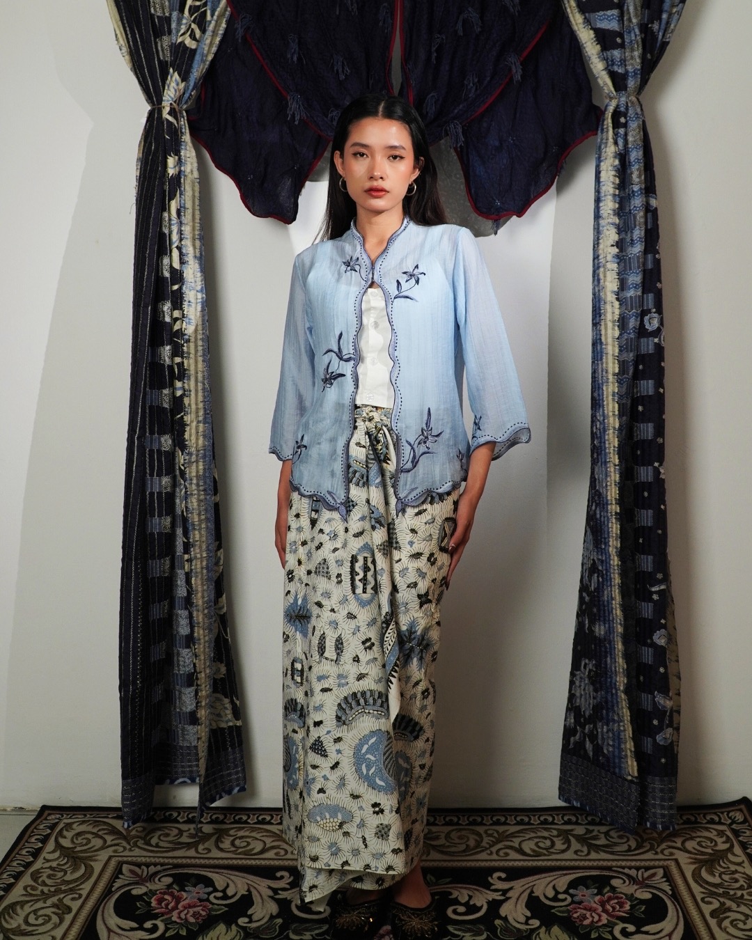 Djaline by Boolao Kebaya Anggrek BLUE
