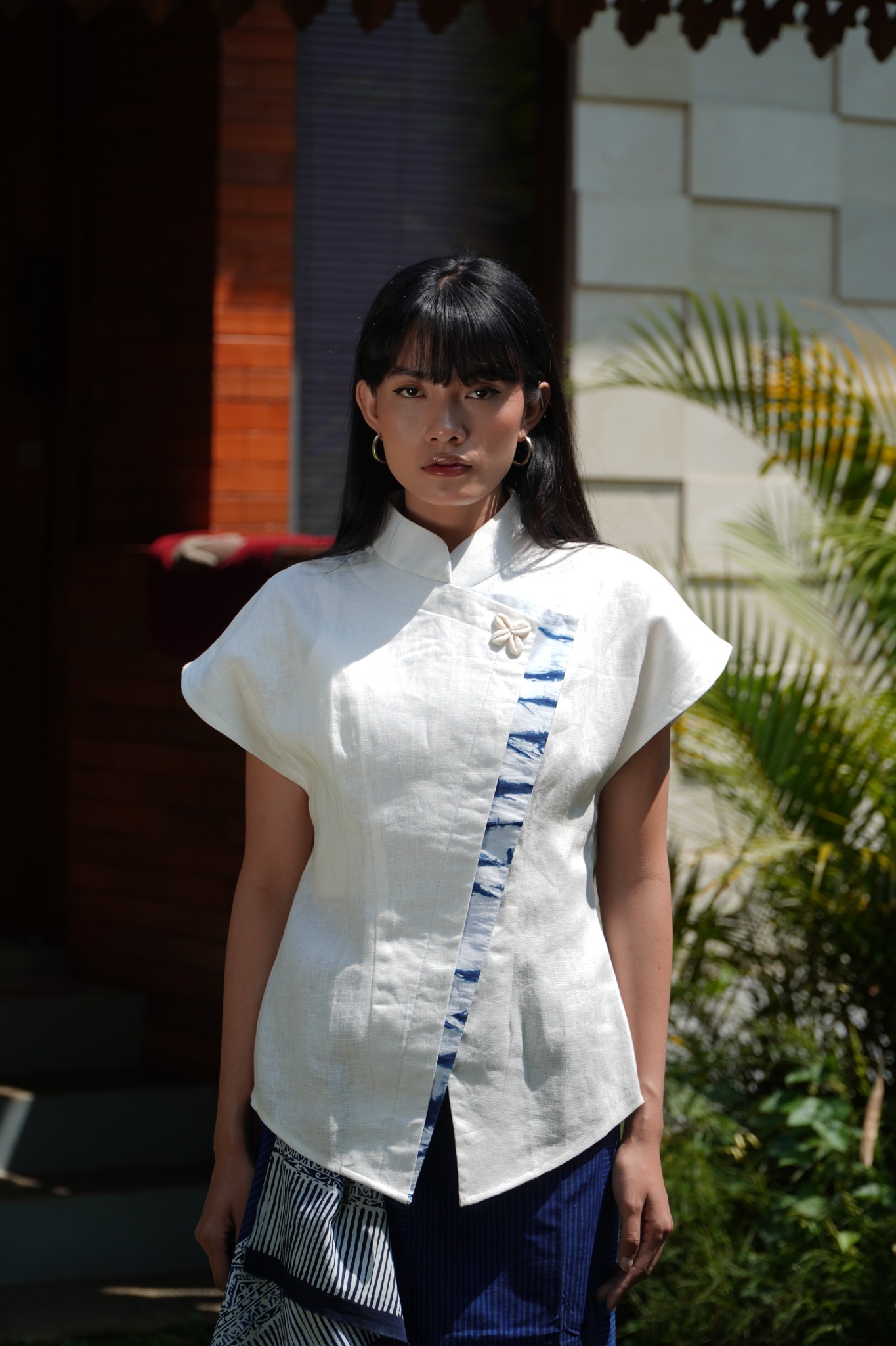 Janggan Linen Sleeveless Shibori on White