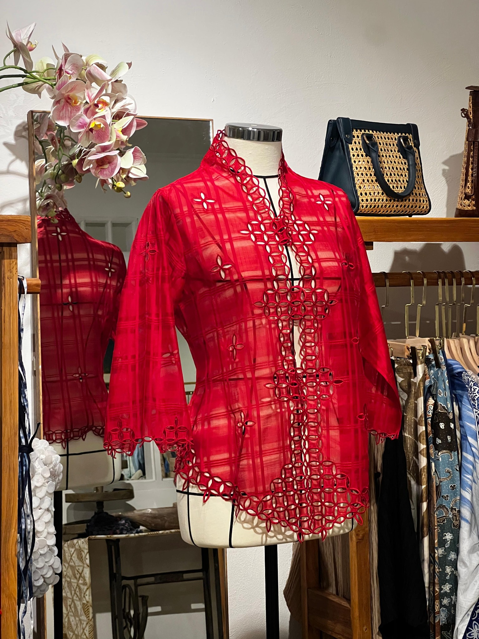 Kebaya Seribu Kawung - Merah