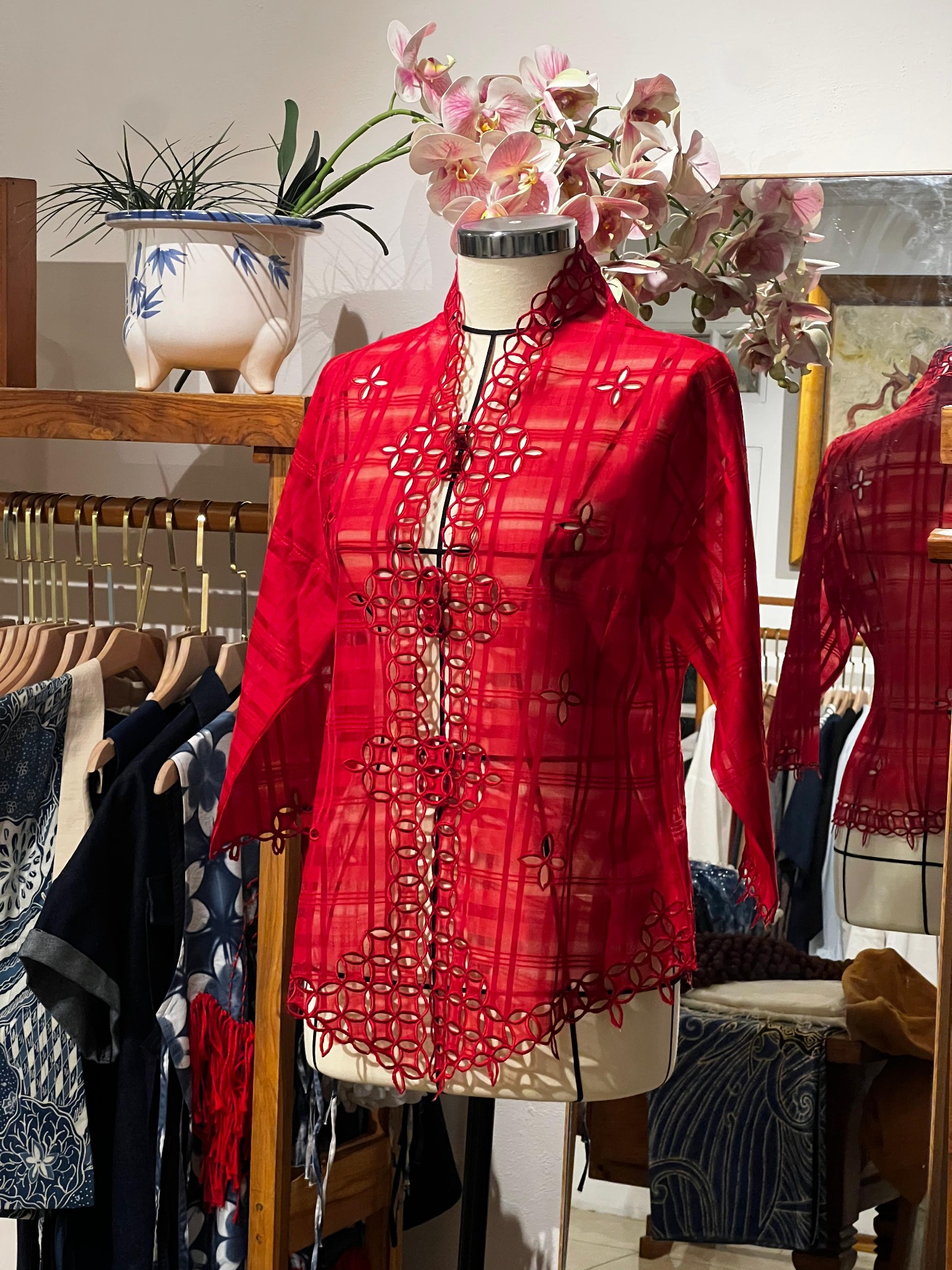 Kebaya Seribu Kawung - Merah