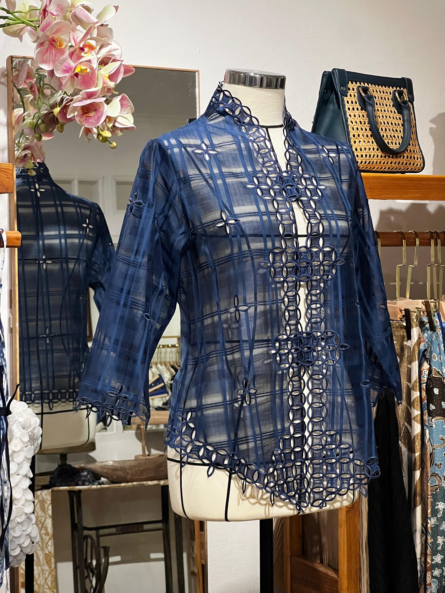 Kebaya Seribu Kawung - Navy