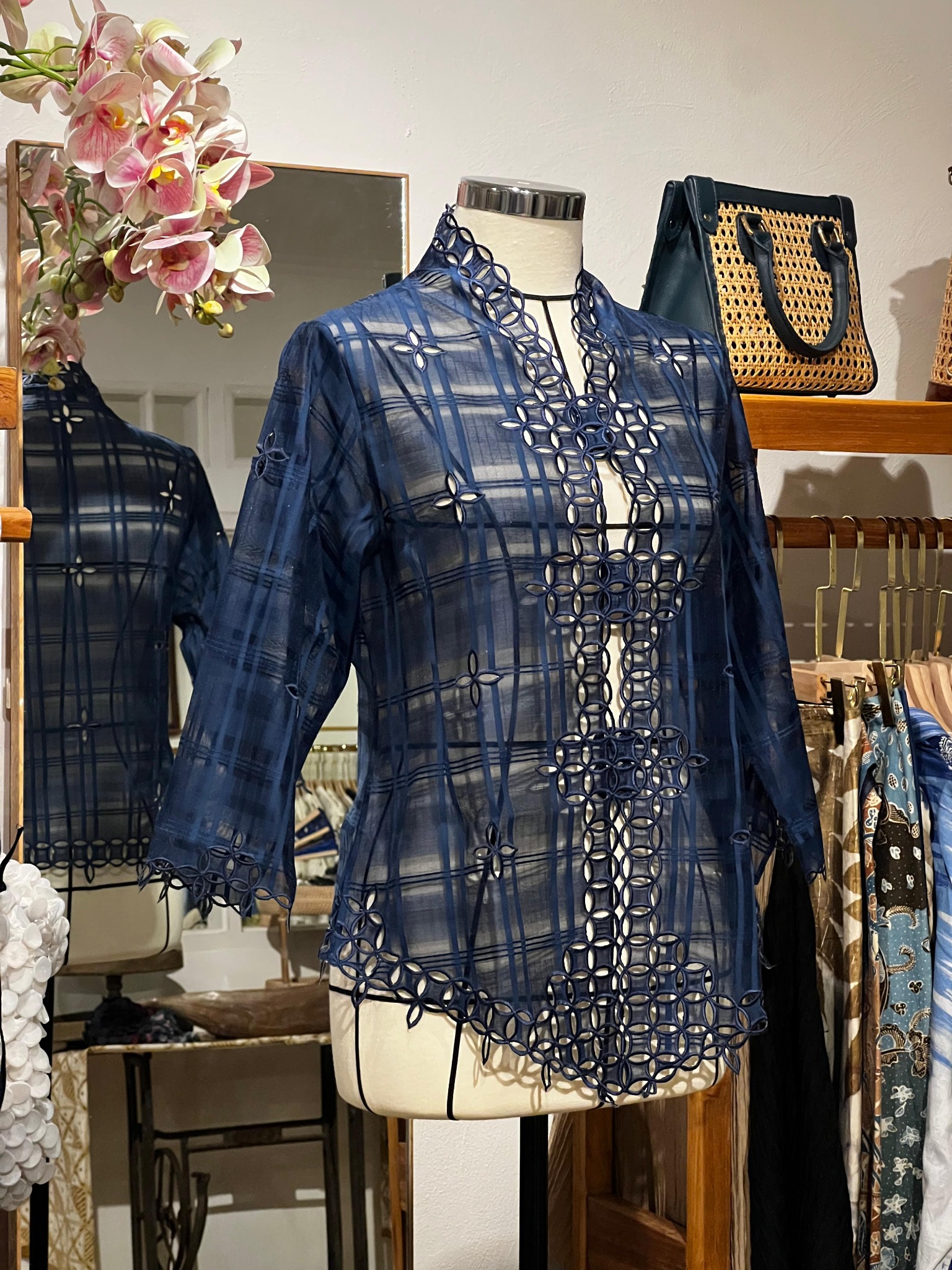 Kebaya Seribu Kawung - Navy