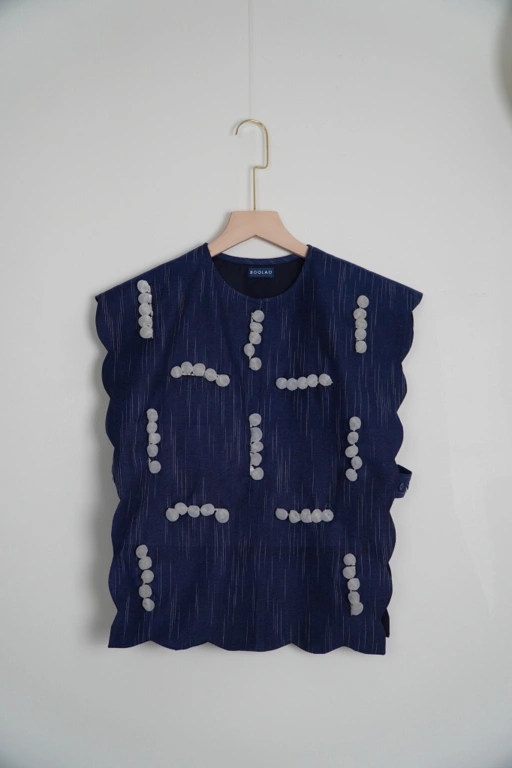 Image of BOOLAO Vest Engkol