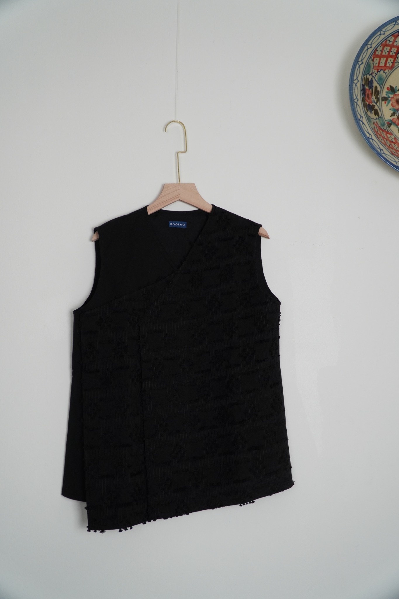 Boolao Vest Dumpling - Black 