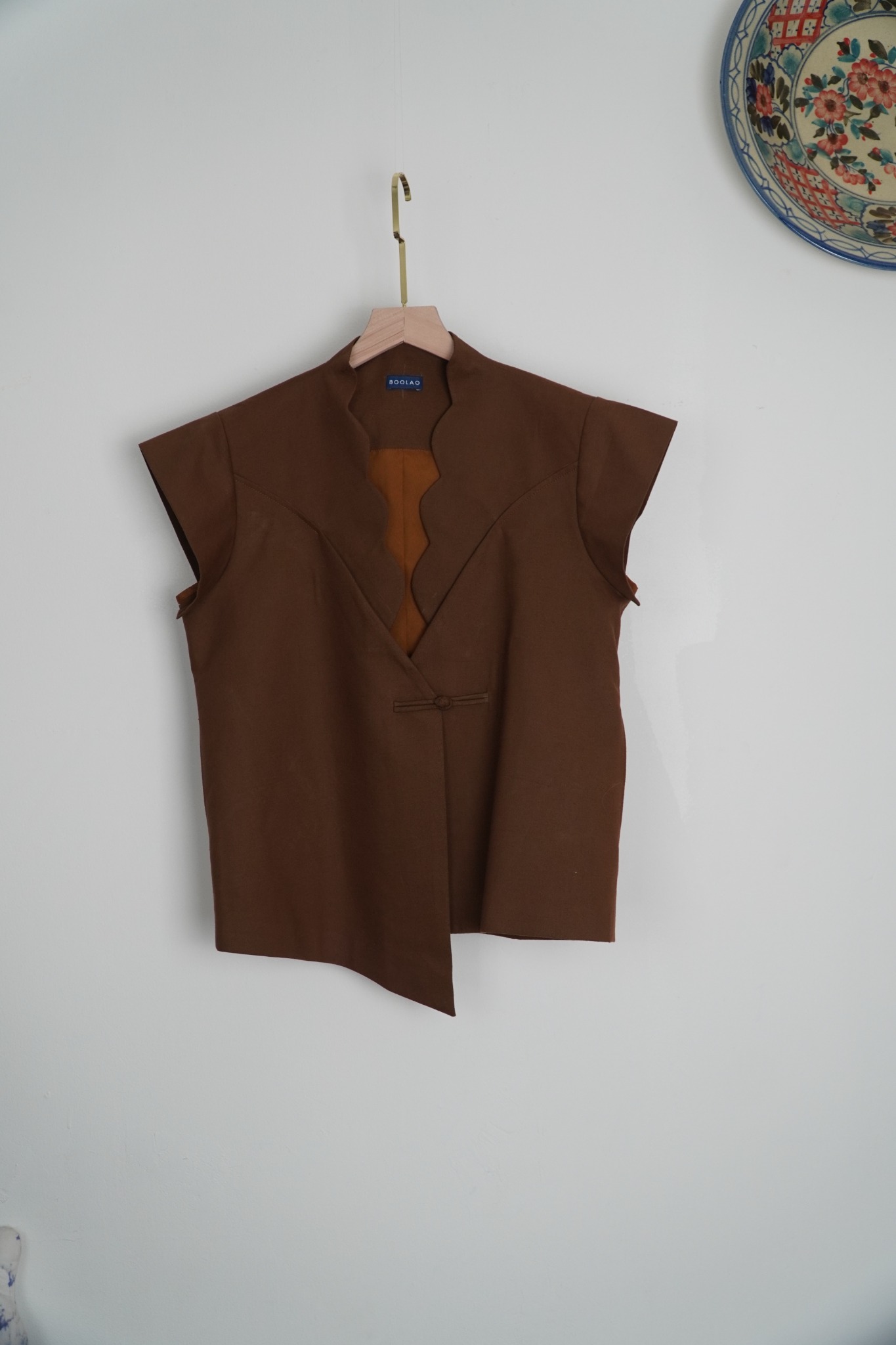 Debur Asymetric Engkol Vest