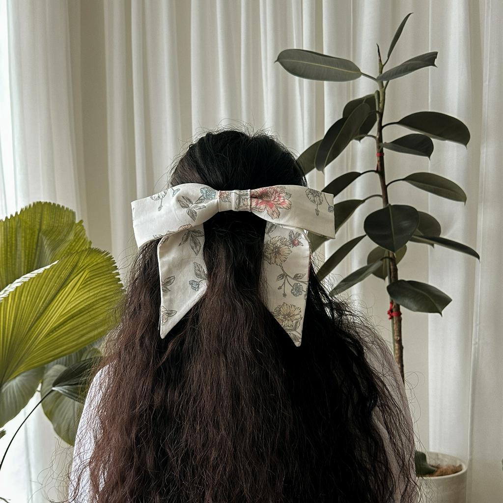 Ribbon Hairclip III