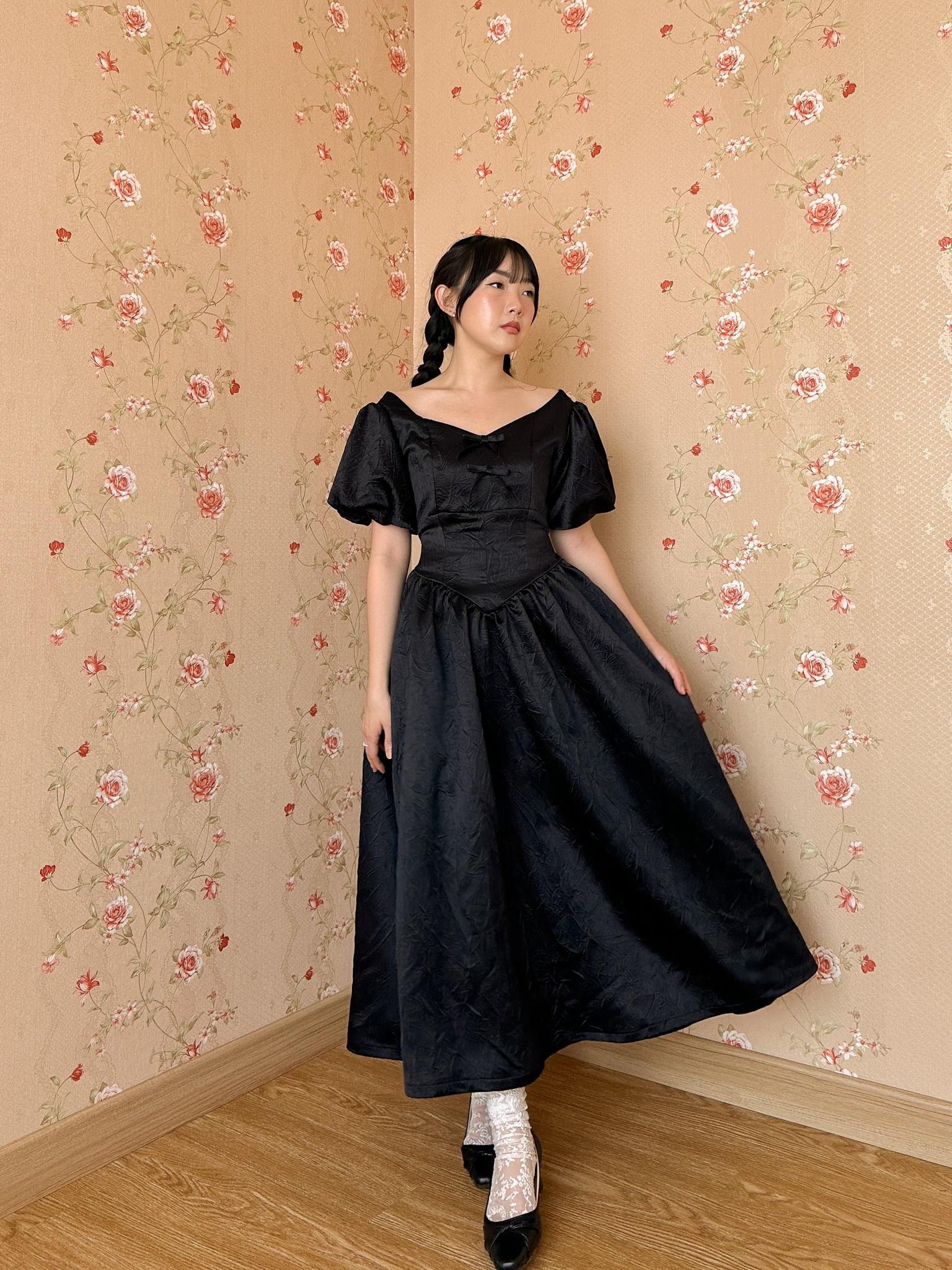 Royal Dress in Black
