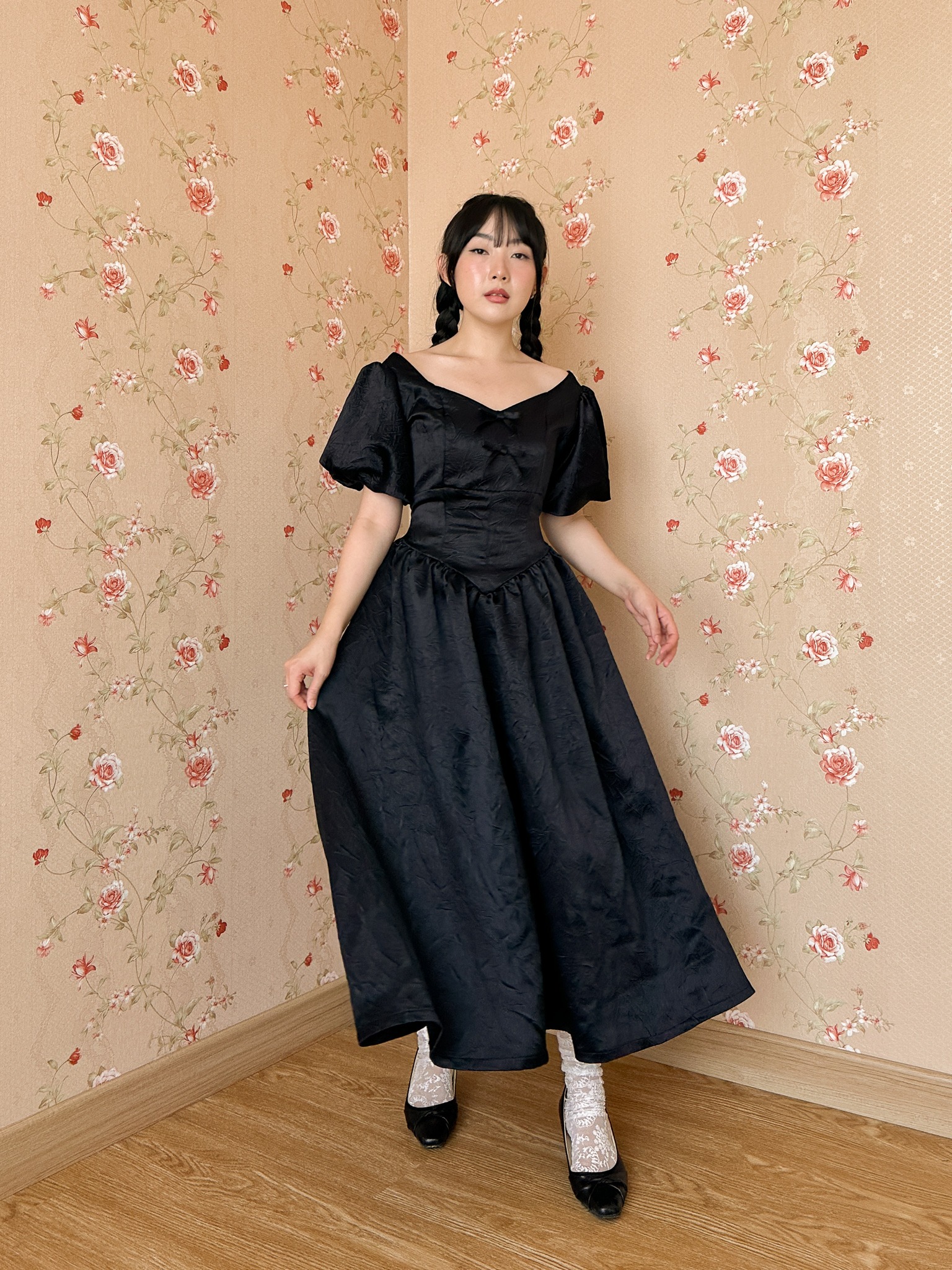 Royal Dress in Black