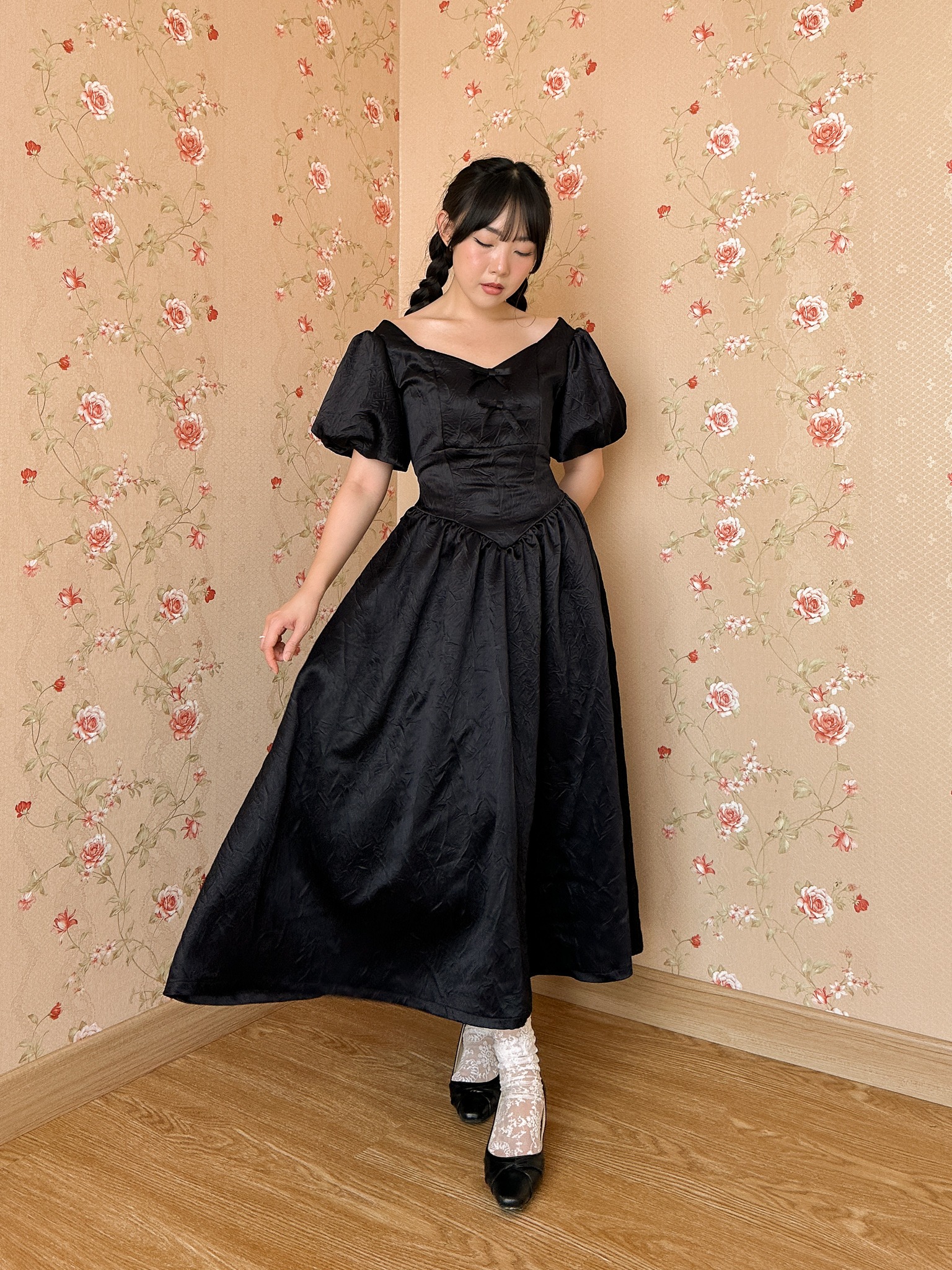 Royal Dress in Black