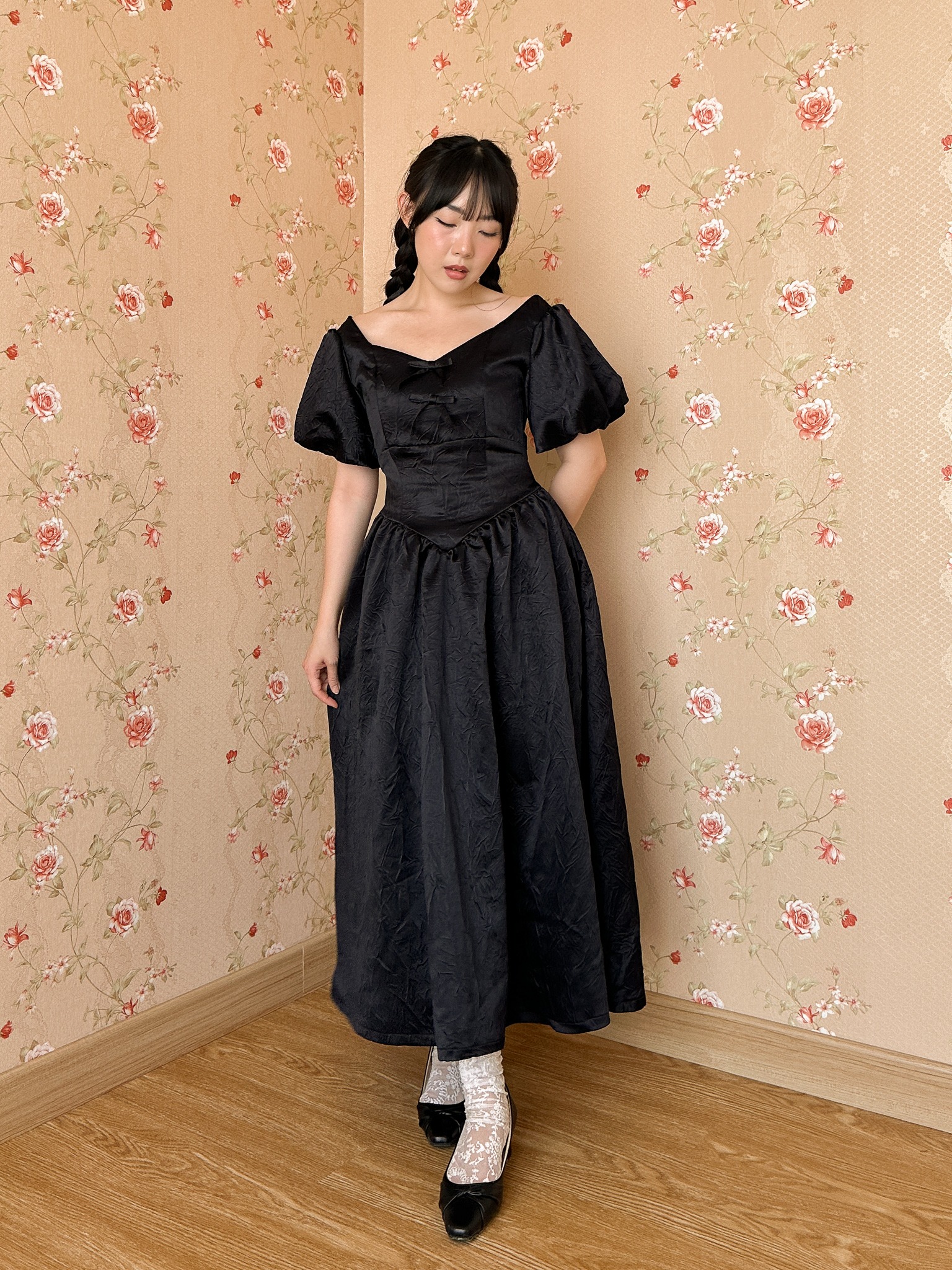 Royal Dress in Black