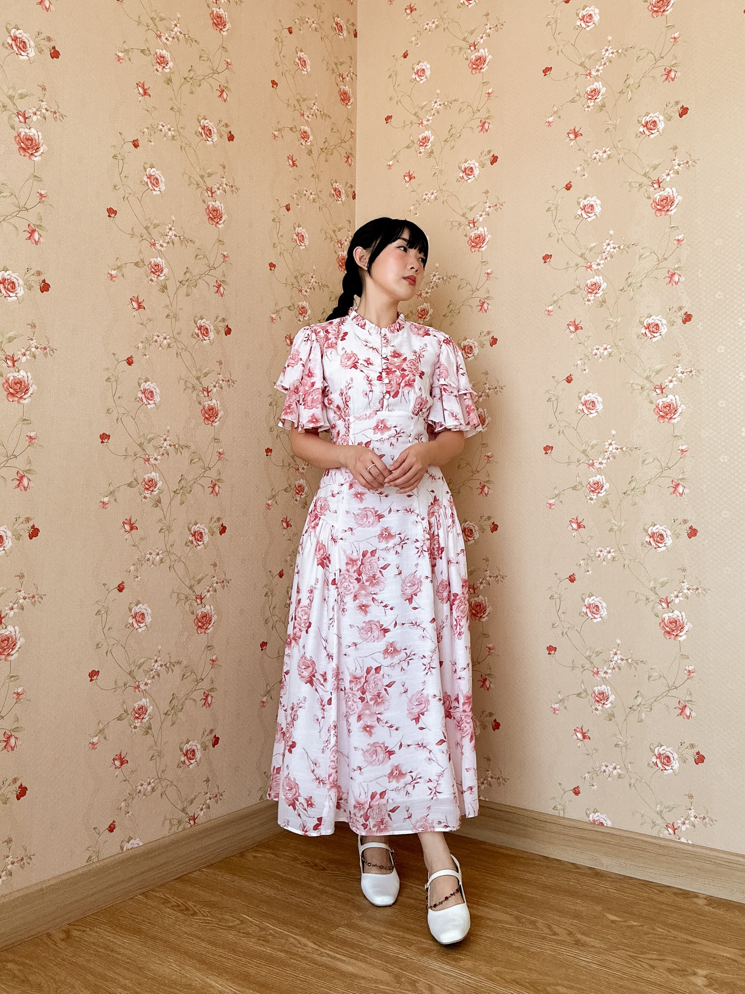 Rosalia Dress in White and Red Floral