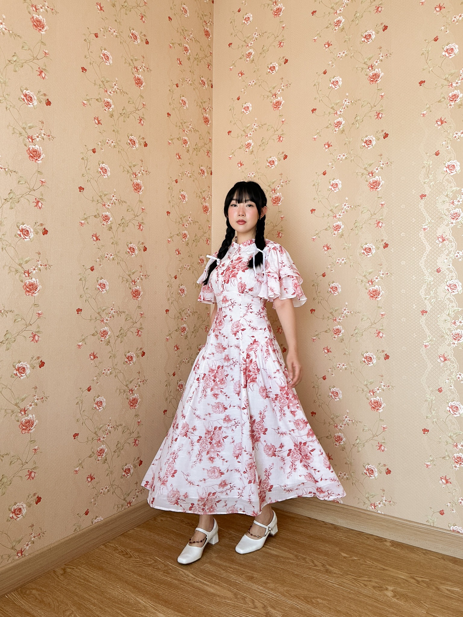 Rosalia Dress in White and Red Floral