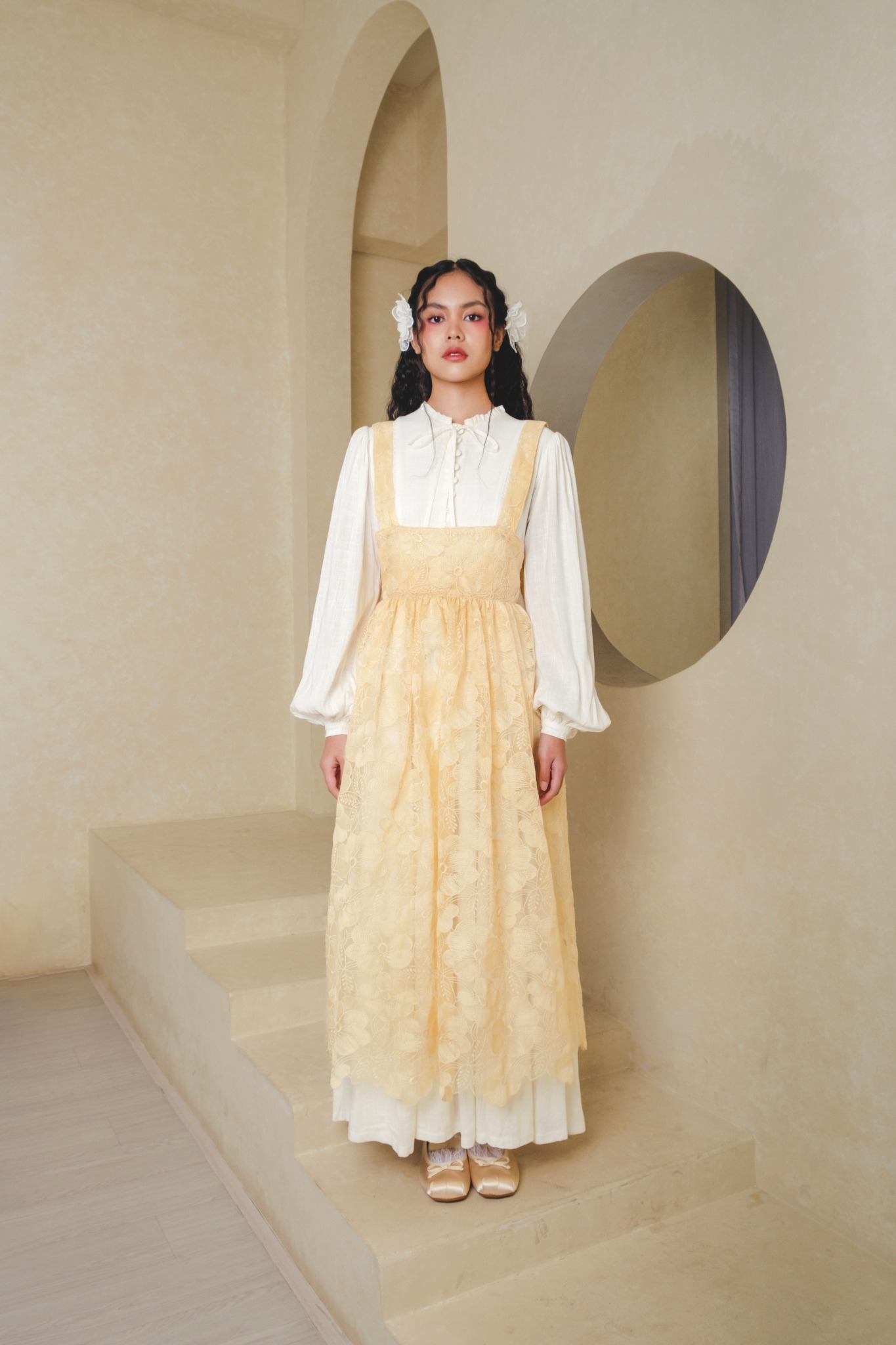 Bloom Apron in Cream